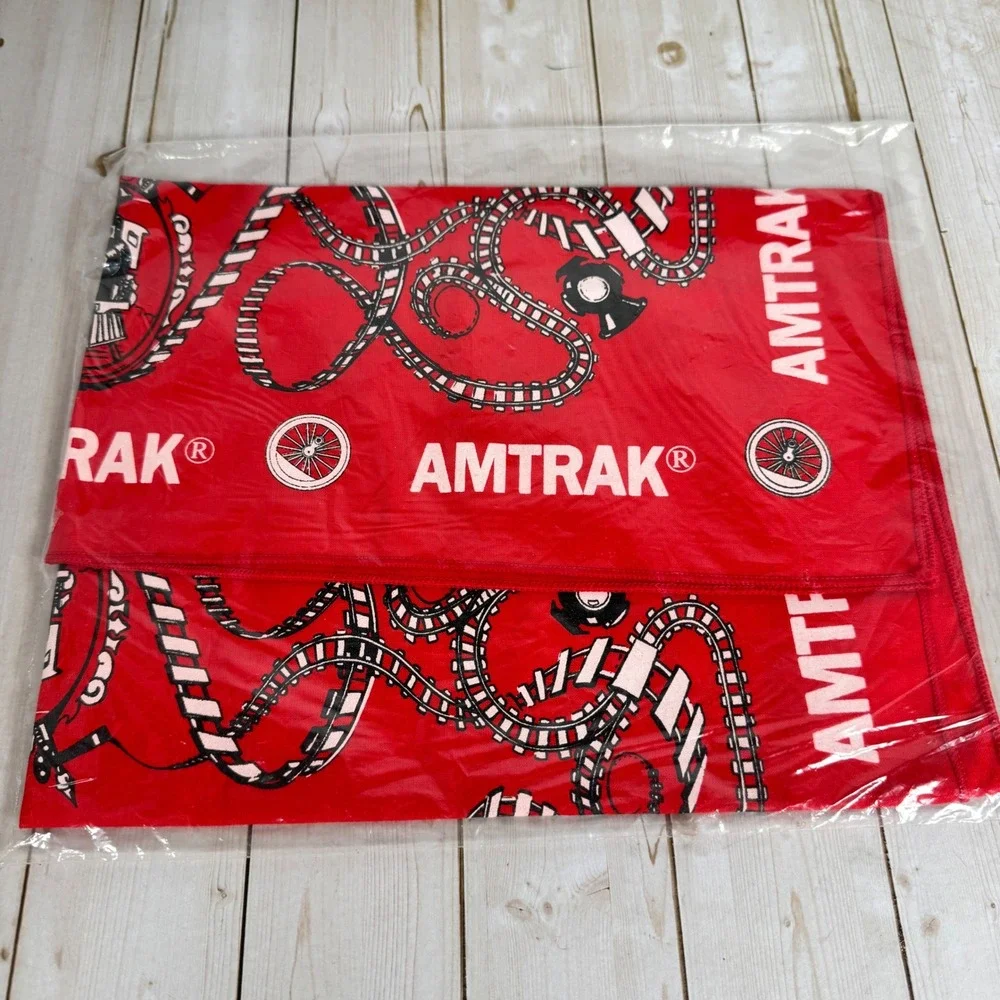 Vintage Amtrak The Gnat Steam Locomotive Red Souvenir Bandana E Katz Chicago USA